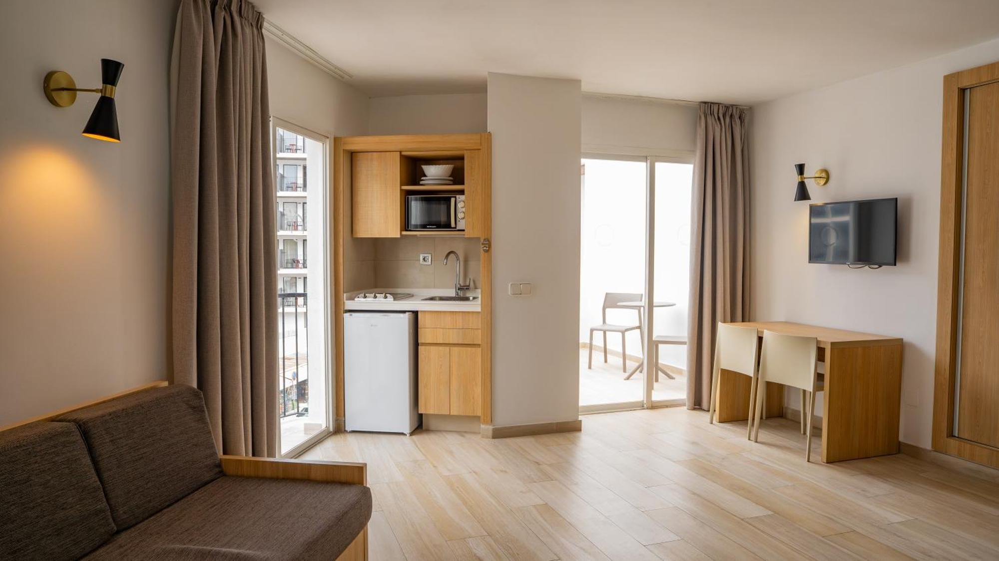 Sunside Ibiza Studios - Only Adults- Formerly Known As Central Park 聖安東尼奧 外观 照片