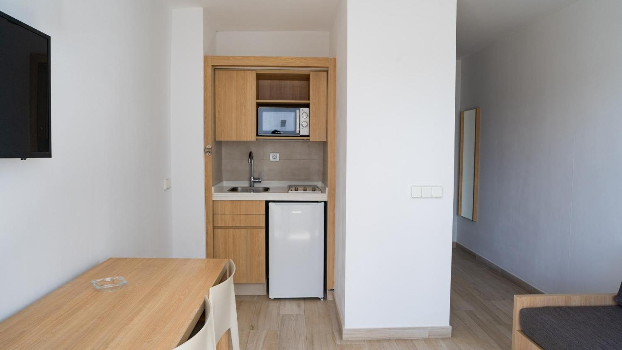 Sunside Ibiza Studios - Only Adults- Formerly Known As Central Park 聖安東尼奧 外观 照片